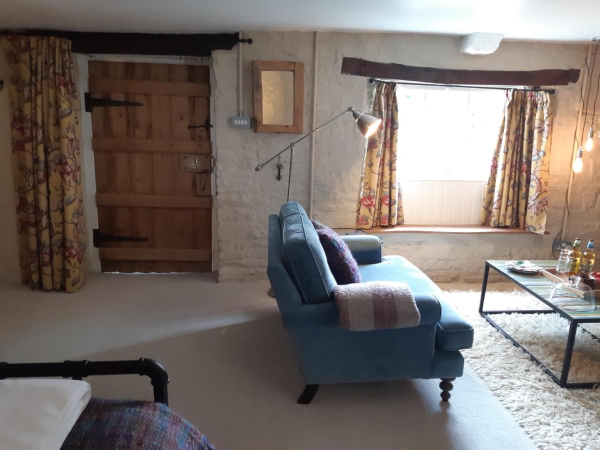 Hotel Huberts, Wedmore Esterno foto